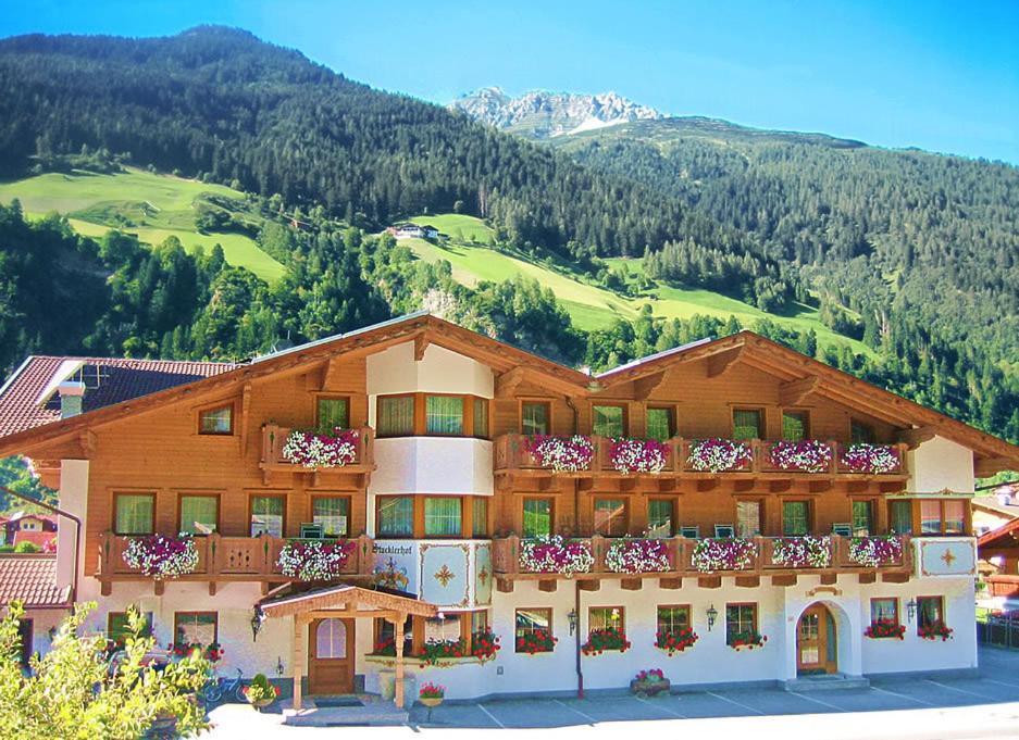 Hotel Stacklerhof Neustift im Stubaital Zewnętrze zdjęcie